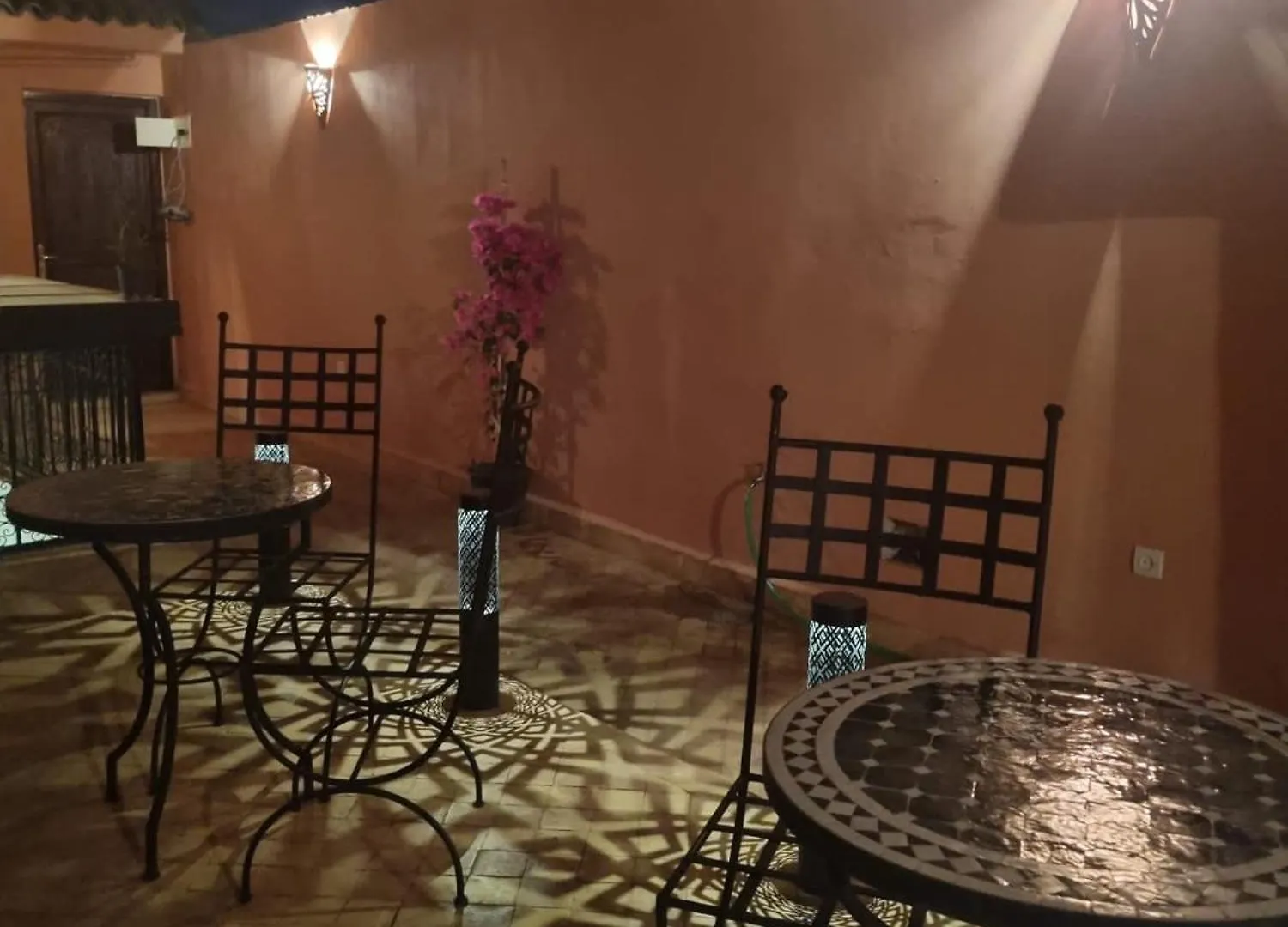 Riad Prive Dar L'Etoile - Jacuzzi Piscine & Petit Dej Inclus Marakeş Fas